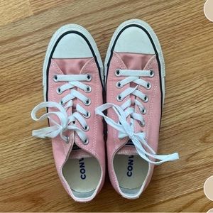 Women’s Size 6.5 Pink Converse
